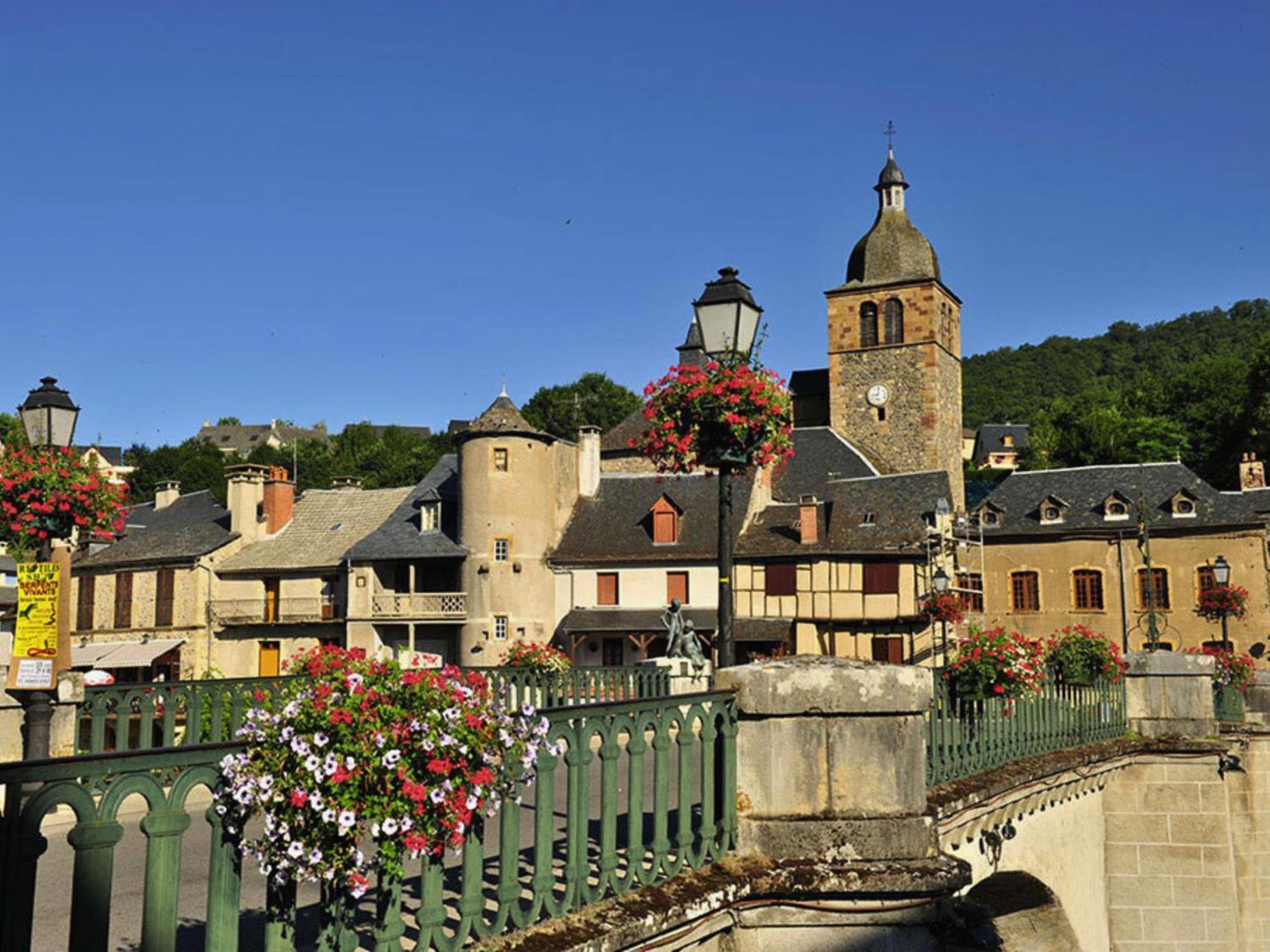 La Maison Bleue, Village Vacances, Piscine, Parking แซงต์-เชอนีส-ดอลต์ ภายนอก รูปภาพ