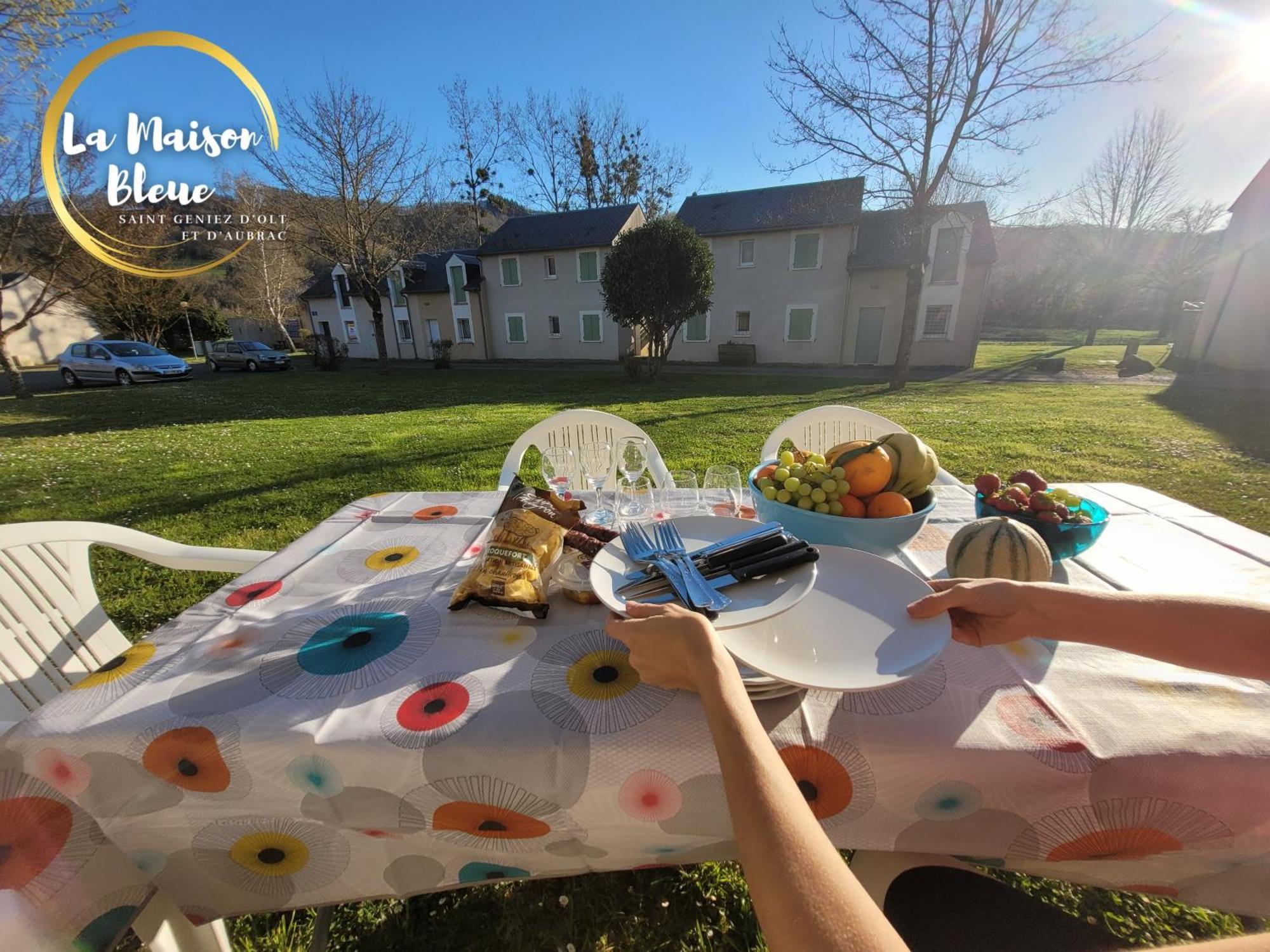 La Maison Bleue, Village Vacances, Piscine, Parking แซงต์-เชอนีส-ดอลต์ ภายนอก รูปภาพ