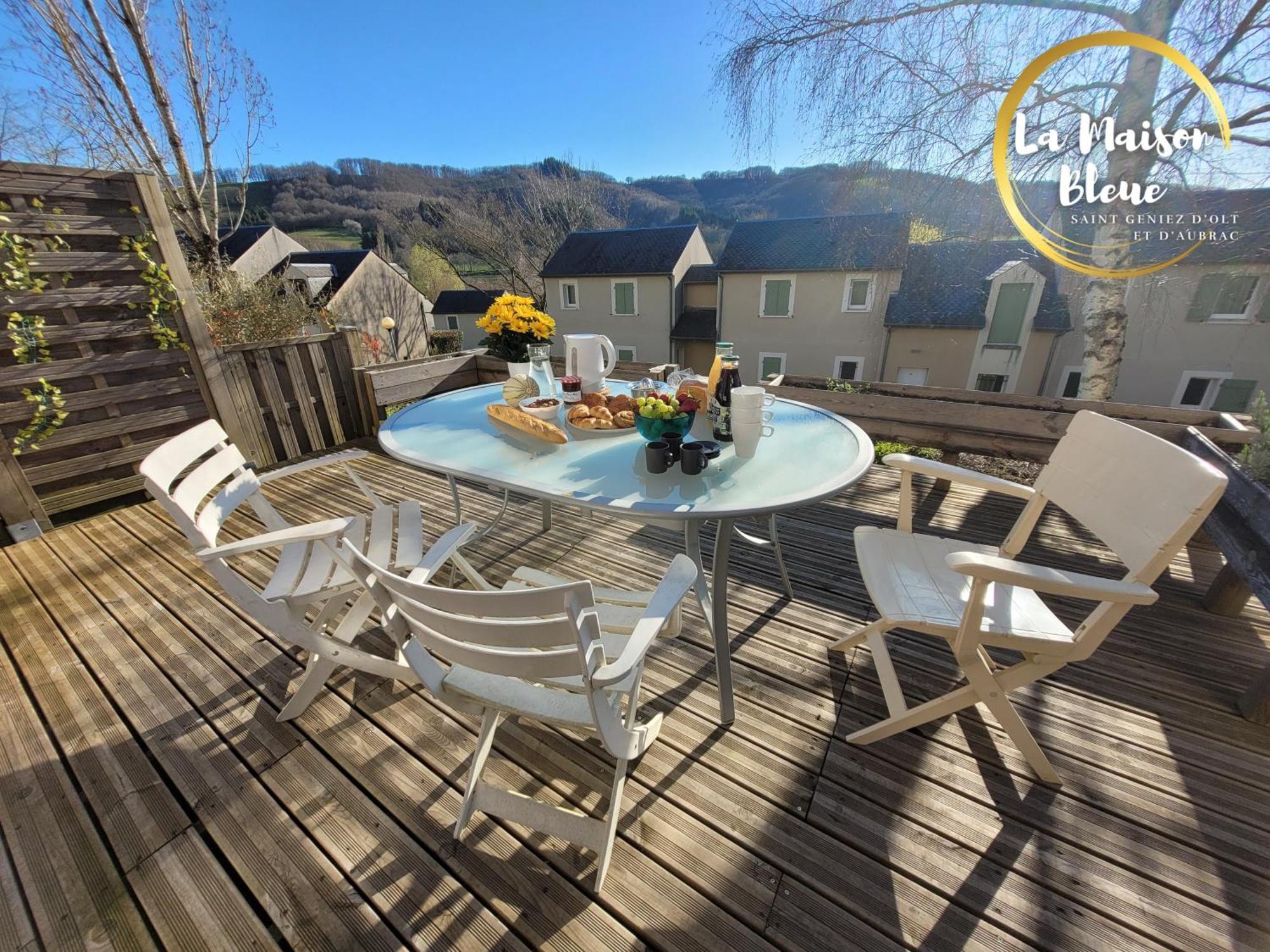 La Maison Bleue, Village Vacances, Piscine, Parking แซงต์-เชอนีส-ดอลต์ ภายนอก รูปภาพ
