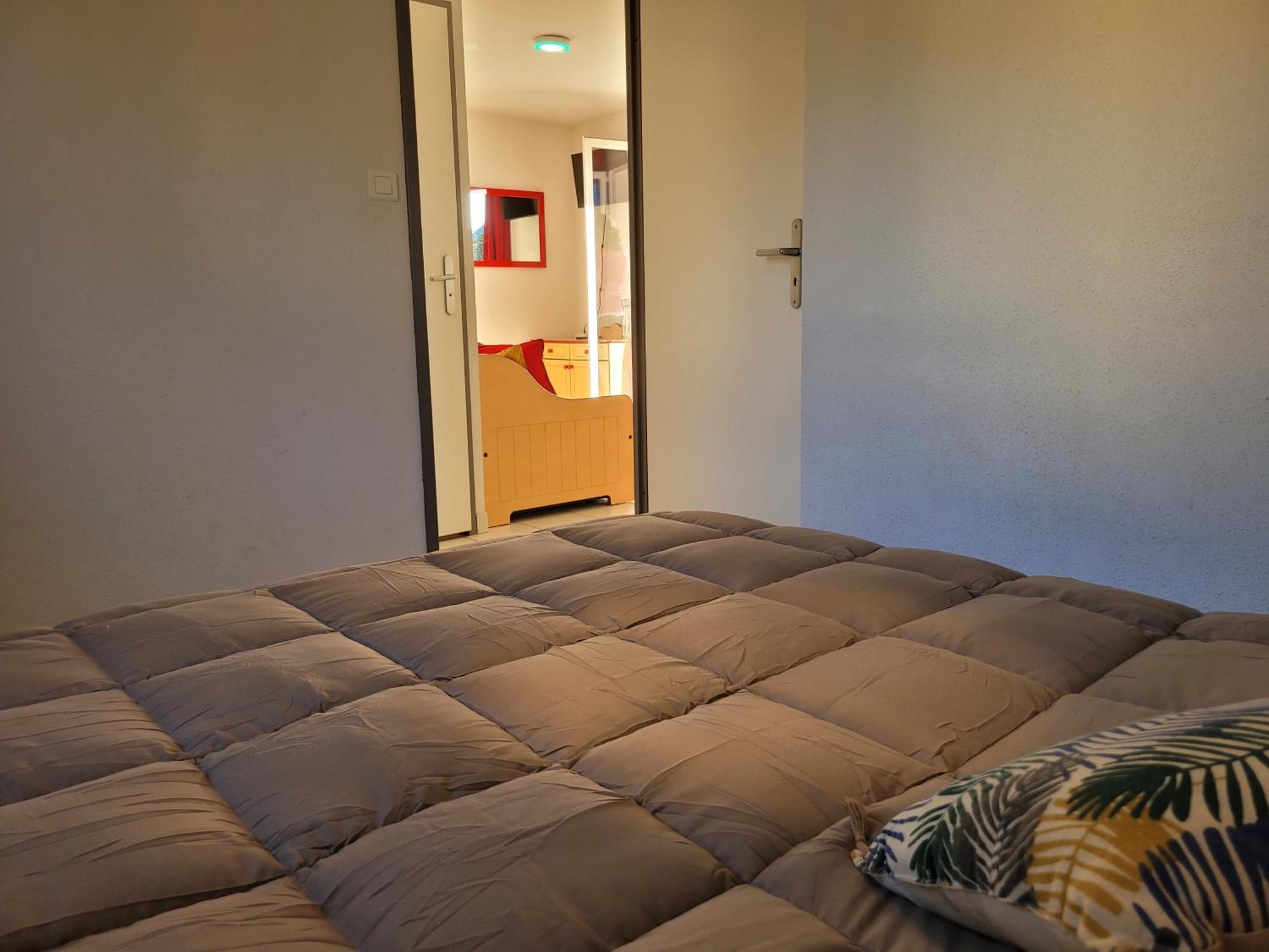 La Maison Bleue, Village Vacances, Piscine, Parking แซงต์-เชอนีส-ดอลต์ ภายนอก รูปภาพ